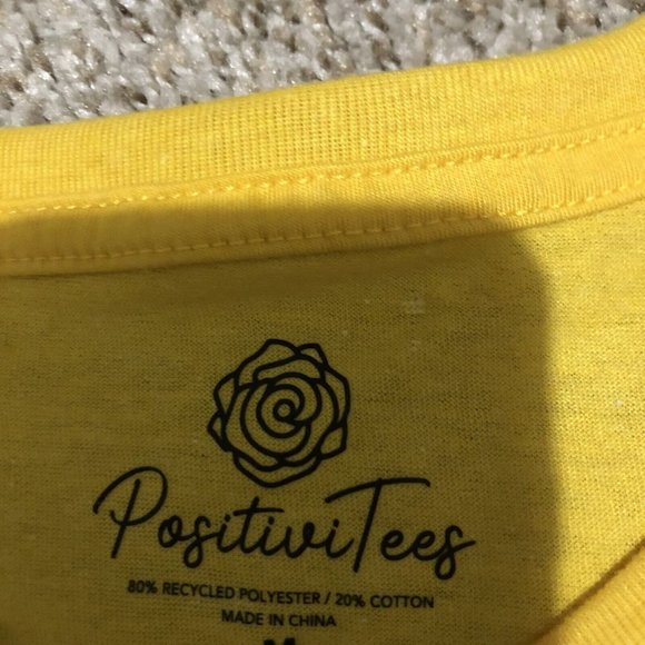 Women's Truck Load Tee T-shirt fall short sleeve crew neck size M mustard yellow - Picture 5 of 7